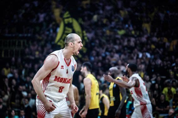 Николаевский баскетболист Гладыр в матче кубка Франции забросил «Лиможу» 11 очков