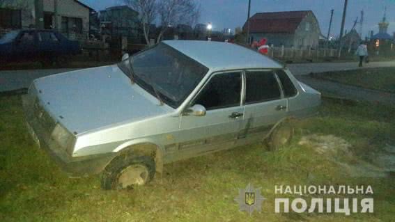 В Николаевской области мужчина угнал машину, чтобы с ребенком съездить в магазин