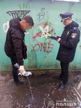 В Николаеве полиция устроила облаву на самогонщиков