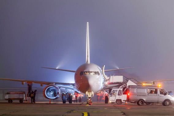 Николаевский аэропорт отправляет самолеты в Египет даже ночью