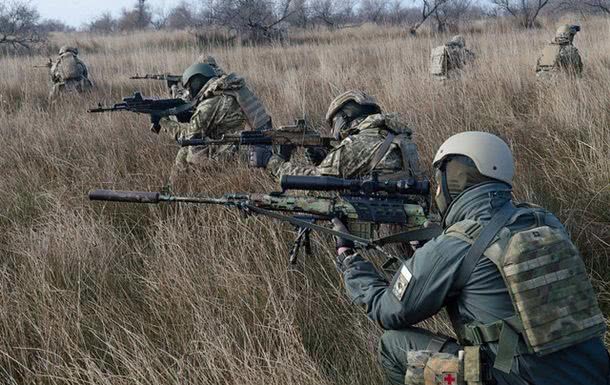 В преддверии перемирия на Донбассе ранены пятеро