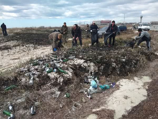 Тонны мусора убрали на побережьях Николаевской, Одесской, Херсонской областей