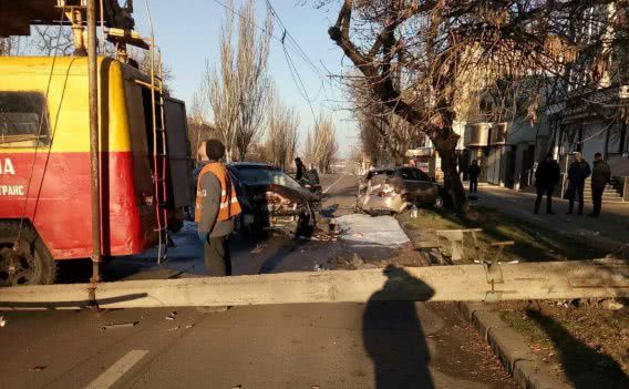 Из-за аварии на участке между «Водопроводной» и «Стадионом» троллейбусы будут двигаться со скоростью 5 км/ч