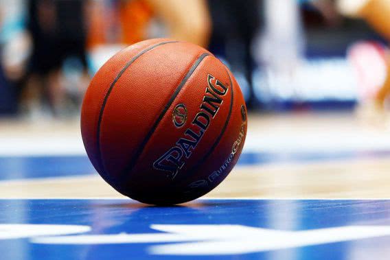 В Николаевской баскетбольной лиге херсонской «Авто-Плазе» до выхода в плей-офф осталась одна победа