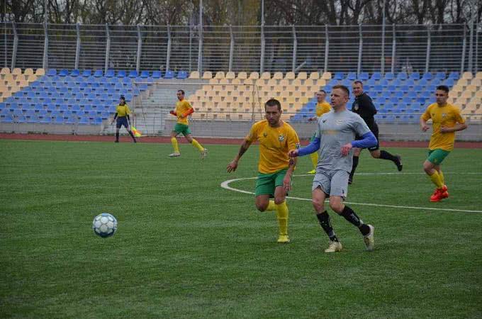 В Николаеве сыграны первые матчи нового сезона открытого Чемпионата Героев АТО