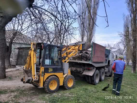 В Ингульском районе наконец-то привели в порядок сквер «Пожарный»