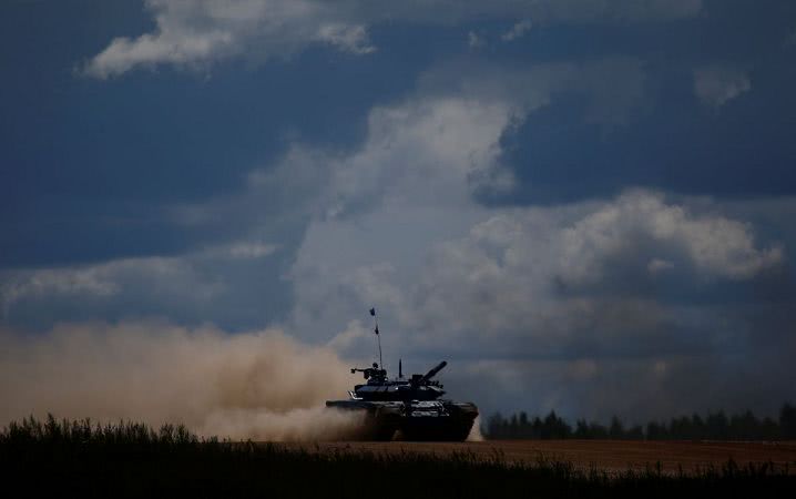 РФ перебросила на оккупированный Донбасс новую партию танков и «Градов» — Тымчук