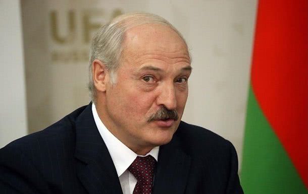 Лукашенко поздравил Зеленского