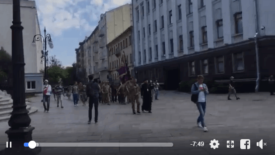 Под зданием АП проходит митинг: экс-бойцы «Азова» и «Айдара» требуют встречи с Зеленским