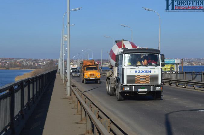 28 мая в Николаеве разведут Варваровский мост