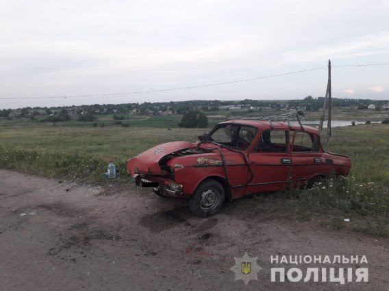 Под Вознесенском перевернулся «Москвич»