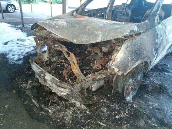 В Николаевской области сгорели два автомобиля