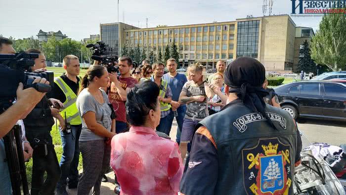 В Николаеве проходит акция против застройки Соборной