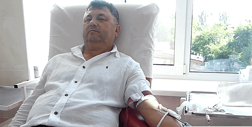 Главный медик Николаевщины сдал кровь и призвал всех стать донорами