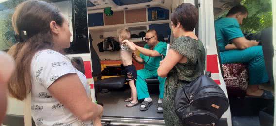В Николаеве ребенка отобрали у матери-алкоголички