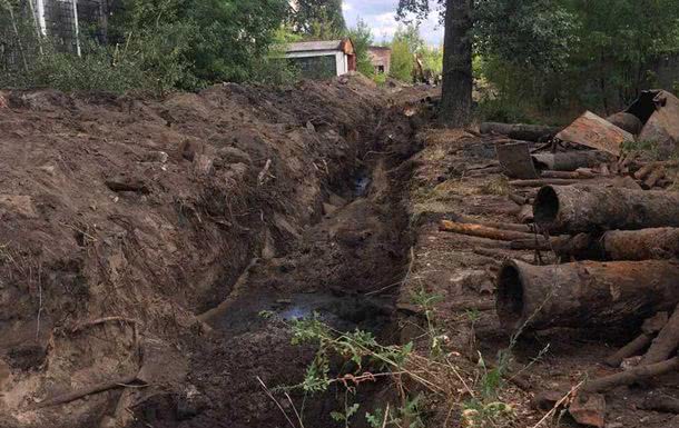 В городе под Харьковом украли канализацию: тысячи людей остались без воды