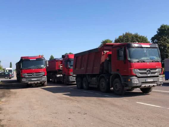 Электронные весы в Николаевском морском порту отказались фиксировать фуру весом в 75 тонн