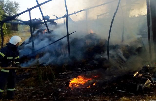В течение суток на Николаевщине сгорели четыре  хозпостройки