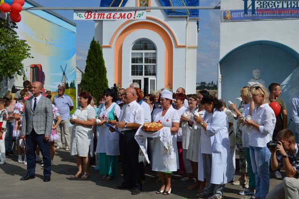 В красивом месте над Ингулом в Николаеве отпраздновали 17-й день рождения