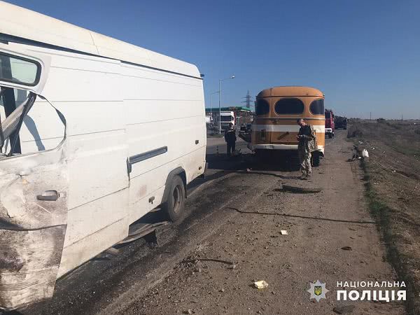На Николаевщине произошло ДТП при участии трех авто: есть пострадавшие