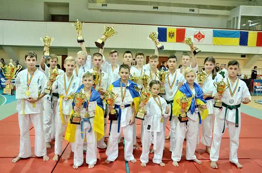 Сборная команда Николаевской области получила 17 медалей на Международном турнире по киокушин каратэ