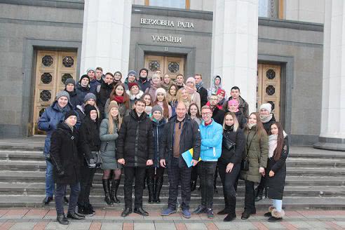 Николаевские студенты побывали на экскурсии в Верховной Раде Украины