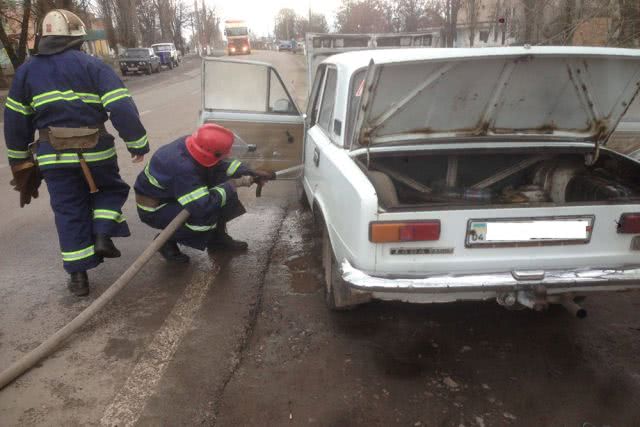 В Новом Буге спасатели ликвидировали пожар автомобиля