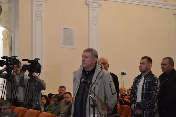 Николаевцы требуют проведения референдума по поводу продажи земли