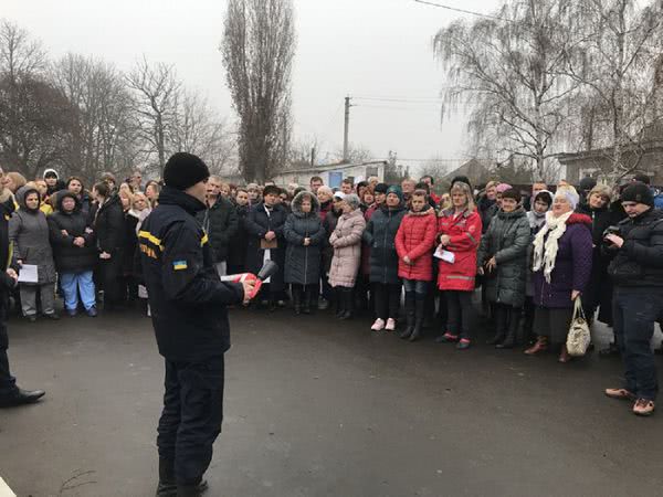 На Николаевщине спасатели провели учения в больнице