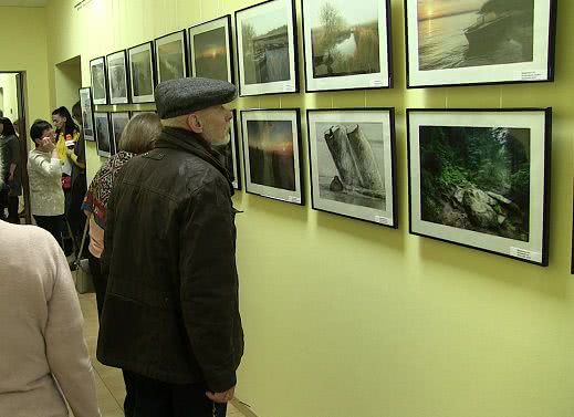 В областном краеведческом музее открылась персональная выставка фотографа-аматора Игоря Марценюка «Пейзаж: четыре сезона в объективе»