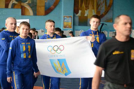43 спортсмена из Николаевской области стали призерами Всеукраинского турнира по греко-римской борьбе
