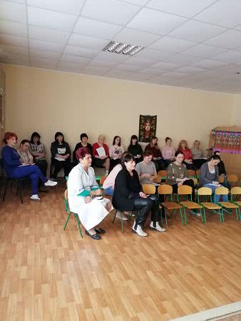 В детском саду Николаева решали вопросы о конфликтах, о буллинге родителей и детей