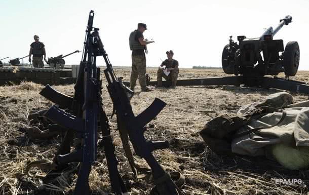 В течение минувших суток сепаратисты пять раз обстреливали позиции ВСУ