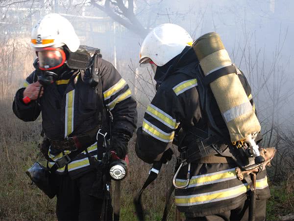 Миколаїв: під час пожежі літньої кухні загинула жінка