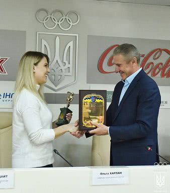 Николаевская саблистка Ольга Харлан получила 12-ю награду НОК как лучшая спортсменка месяца