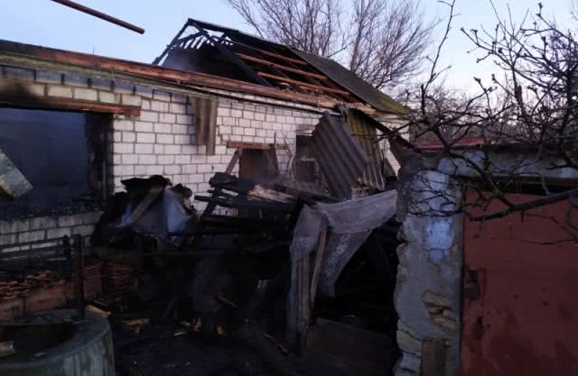 В Николаеве в микрорайоне Варваровка на пожаре погибла пожилая женщина