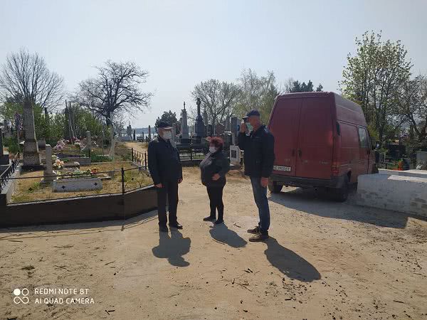 В микрорайоне Николаева проверили состояние кладбищ