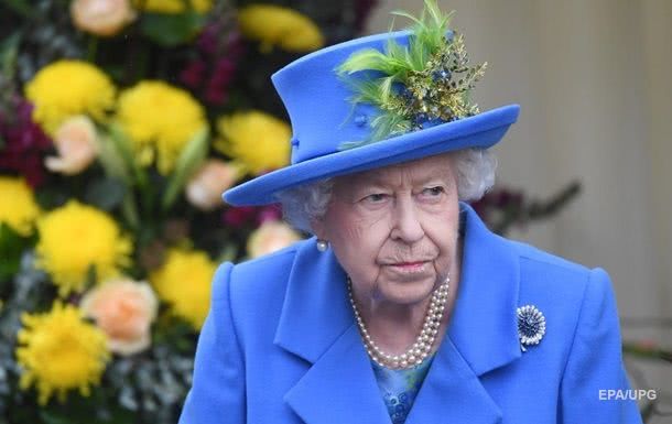 Зеленский поздравил Королеву Великобритании с днем рождения