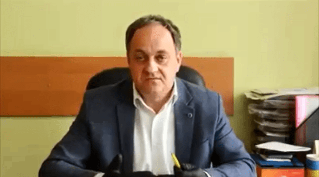 К жителям Вознесенского района на Николаевщине обратился городской голова и попросил их быть осторожными в период распространения COVID-19 — видео