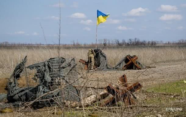 В районе ООС двое военных получили ранения