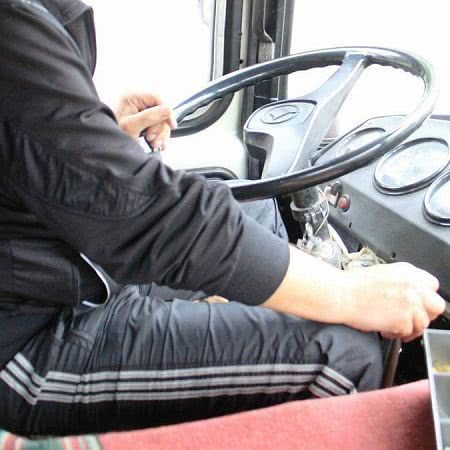 В городе Николаевской области водитель маршрутки постоянно грубит пассажирам