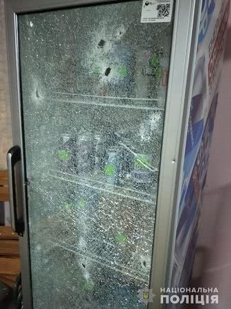 «Взрыватель с таймером» — на Николаевщине в магазине взорвался холодильник