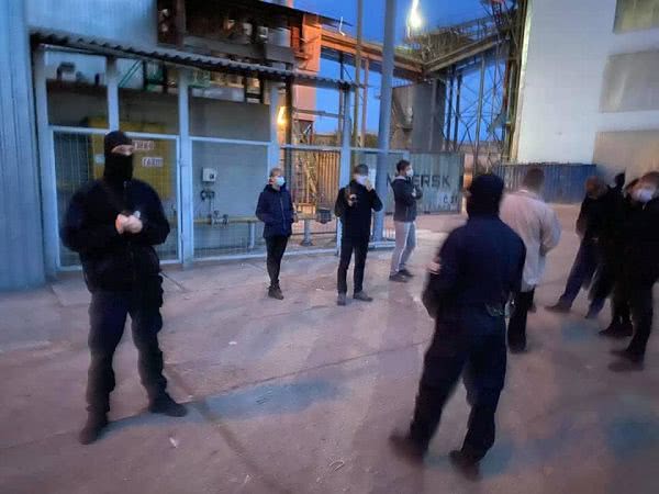 Политическое давление на «Наш край» продолжается: Кормышкин заявил об обысках на «Экотранс»