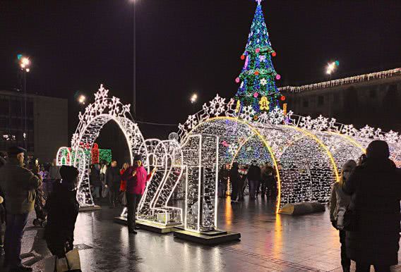 На новогодние и рождественские праздники николаевская власть потратит более 700 тысяч гривен