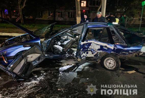 4,5 месяца полиция выясняет, кто был за рулем BMW в момент аварии на проспекте Героев Украины