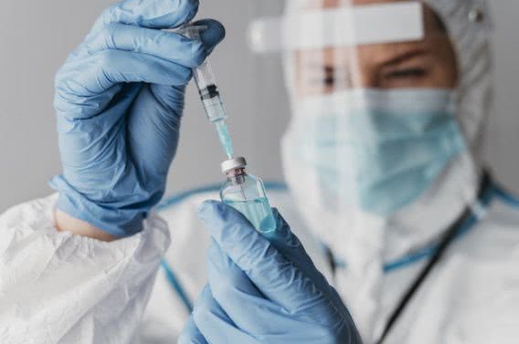 В Украине скончался еще один человек после вакцинации от коронавируса