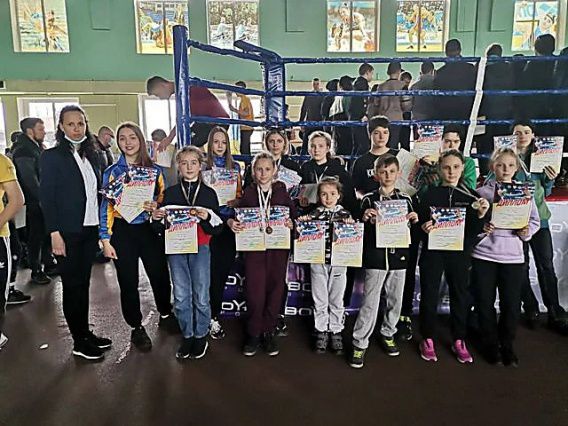 Николаевцы на чемпионате Украины по кикбоксингу WAKO взяли девять золотых медалей