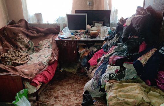 Девочку, которая 5 лет живет у посторонней женщины, обнаружили соцслужбы Заводского района