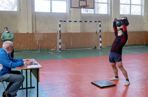 Полицейские выиграли николаевскую областную «Динамиаду-2021» по гиревому спорту