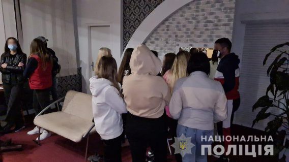 В Николаеве накрыли порностудию с месячным оборотом в 100 тысяч долларов (видео:)